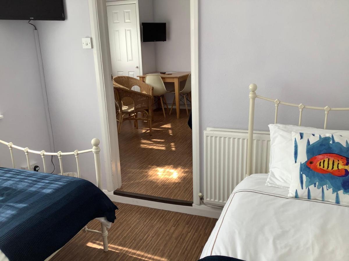 The Coast Yard B & B Chalet Hotel Selsey Luaran gambar